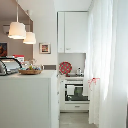 Pliska Pretty Apartment *